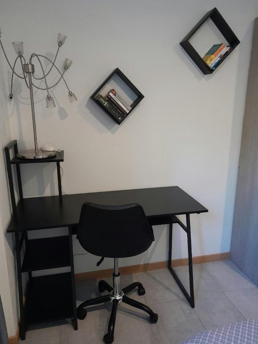 Appartement Spacieux &Tres Calme. Spacious & Very Quiet Apartment. Carros Dış mekan fotoğraf